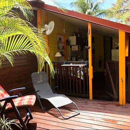 Location Gite Bungalow A 70M De La Plage Bouillante Exterior photo