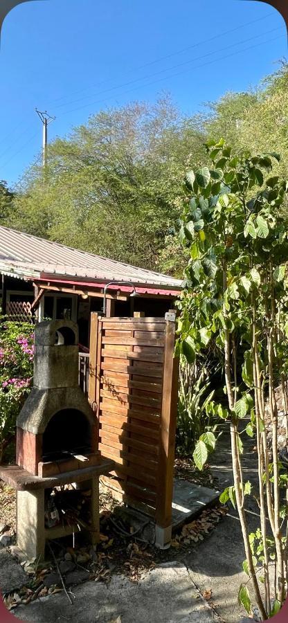 Location Gite Bungalow A 70M De La Plage Bouillante Exterior photo